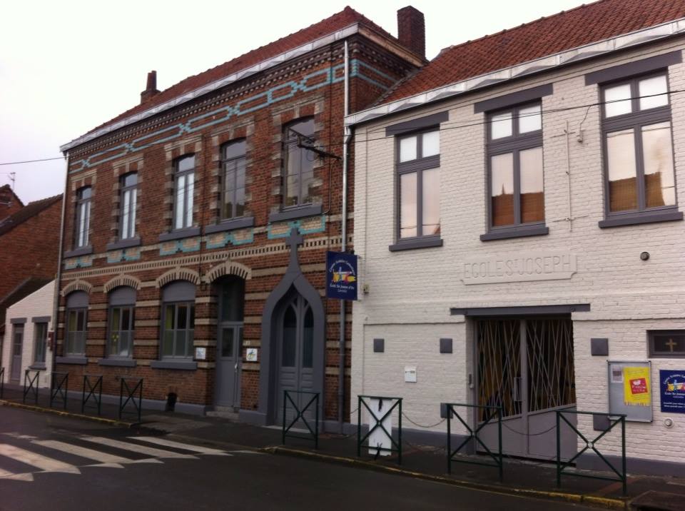 Façade de l'école