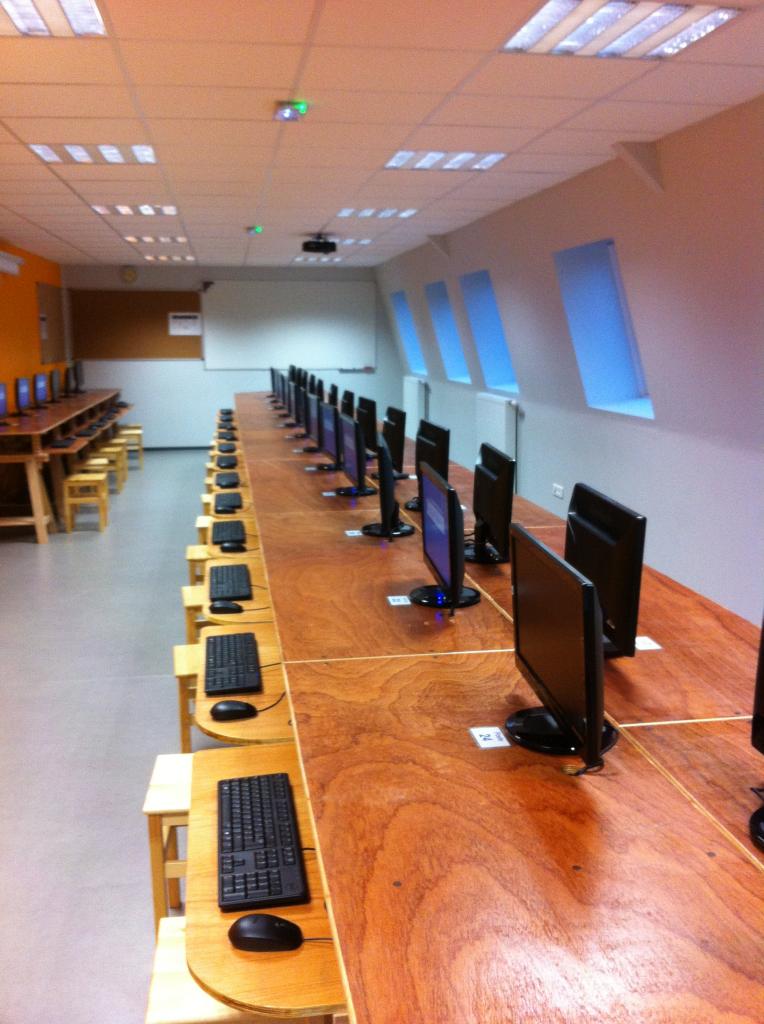 Salle informatique (1)